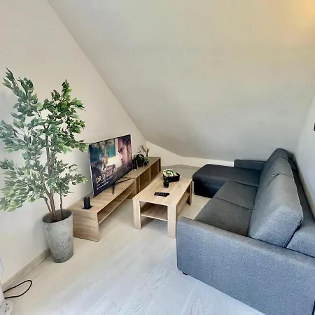 Loft Renove Avec Mezzanine - Vue Sur Le Loing - Commerces A Pied Moret-sur-Loing Exterior foto